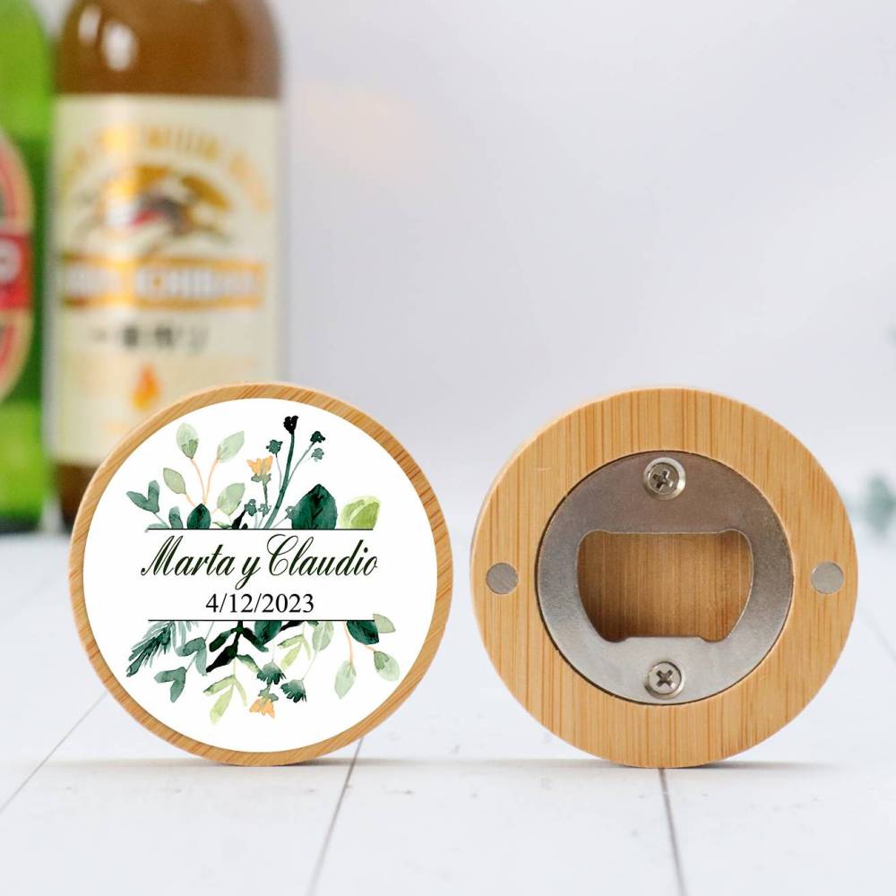 Abridor madera personalizado con pegatina Detalle boda - Detalles personalizables para Boda