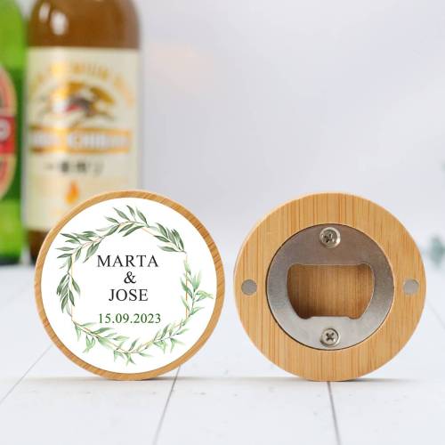 Abridor madera personalizado con pegatina Detalle boda - Detalles personalizables para Boda