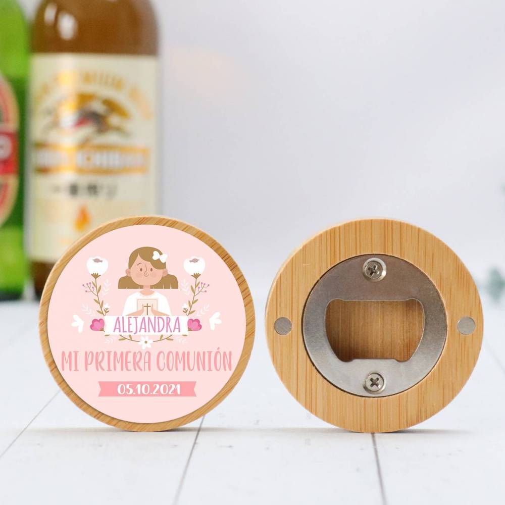 Abridor madera personalizado "Alejandra" con pegatina Detalle comunión - Abridor Imán Personalizado Comunión