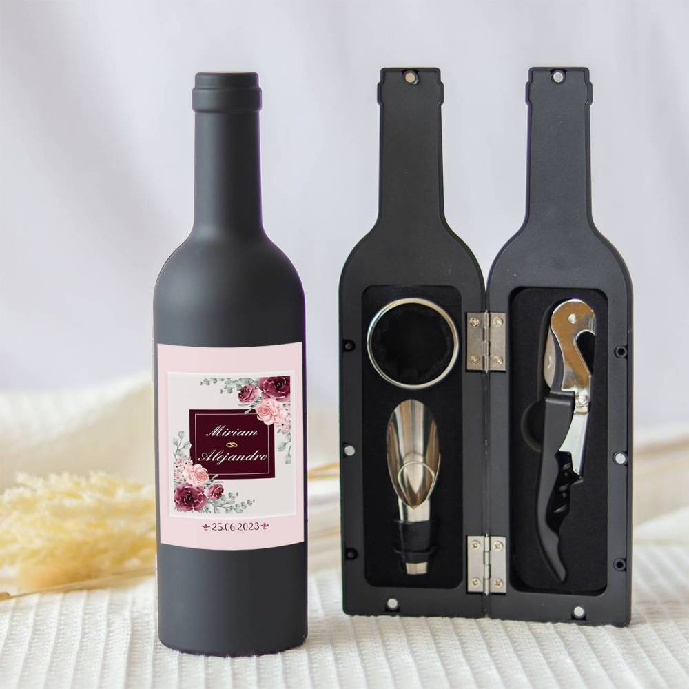 Set accesorios de vino personalizado "Modelo Postal" Detalles boda - Detalles personalizables para Boda