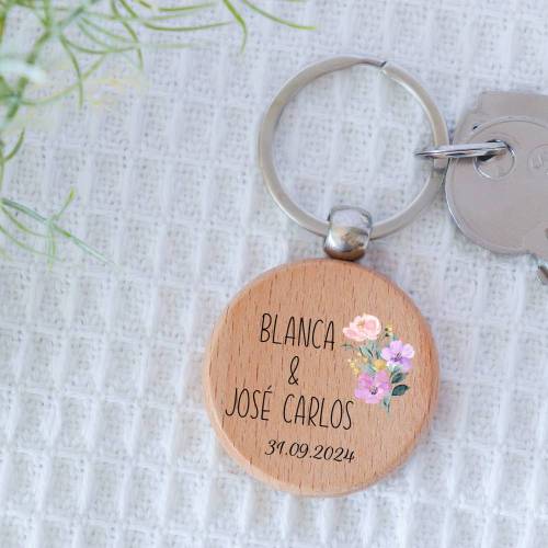 Llavero madera personalizado "Ramo" Detalle boda - Llaveros personalizados boda