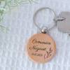 Llavero madera personalizado "Olivo Rosa" Detalle comunión - Llaveros personalizados comunión