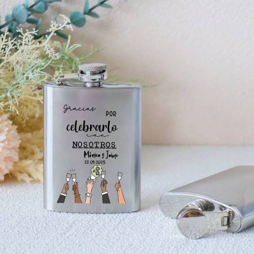Petaca personalizada boda "Gracias por celebrarlo con nosotros" Petaca personalizada con frase - Petaca personalizada boda