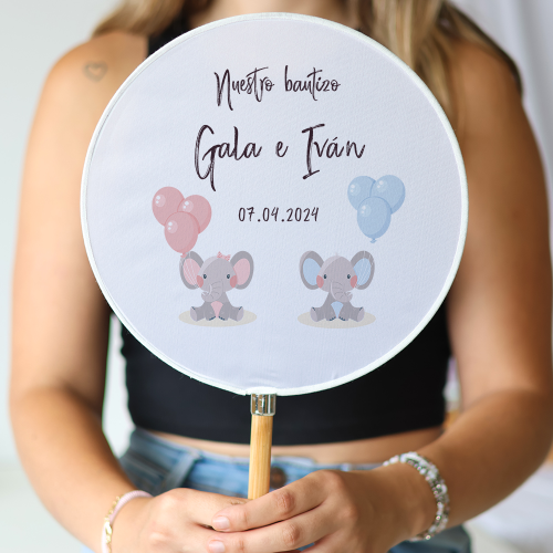 Abanico personalizado para bautizo "Modelo Mellizos elefantes" Detalles para invitados de bautizo - Abanicos personalizados baut