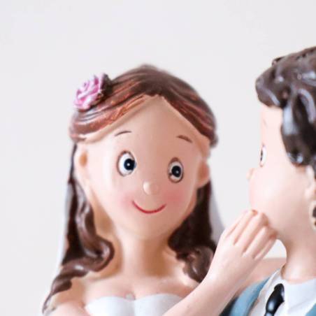 Figura Novios para Tarta de Boda, Diseño Divertido con Novio Cargando a la Novia, 17 cm - Figuras tarta