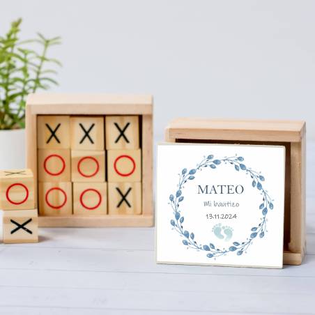 Juego 3 en raya personalizado con pegatina "Huellas Niño" Detalles invitados bautizo - Juegos personalizados de bautizo
