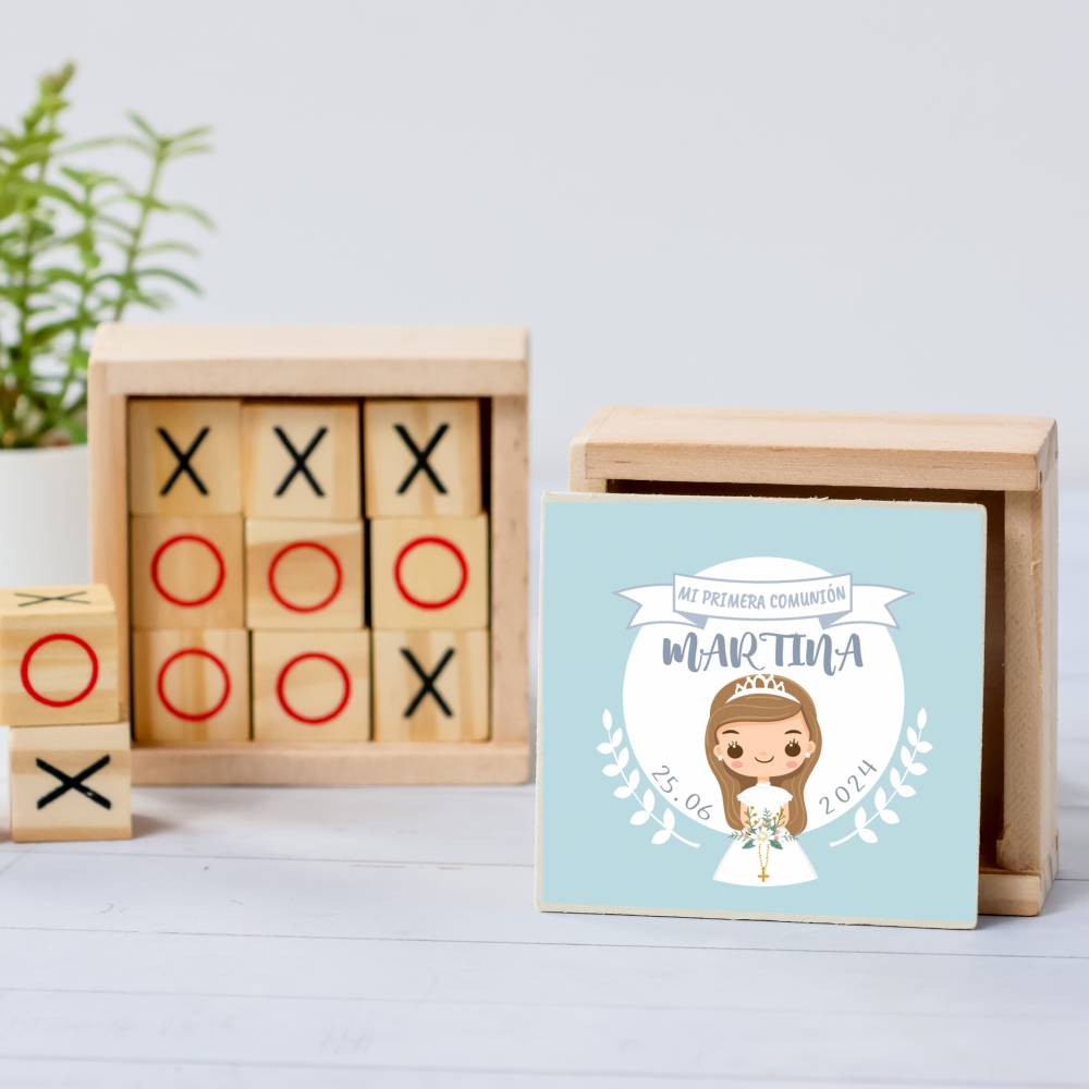 Juego 3 en raya personalizado con pegatina "Martina Azul" Detalles invitados comunión - Juegos personalizados de comunión