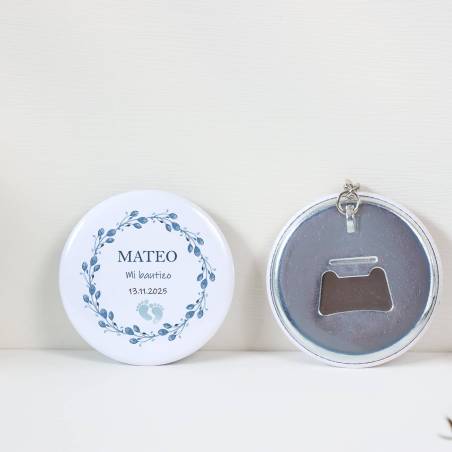 Llavero con abridor personalizado "Huellas niño" Detalles bautizo - Llaveros Abrebotellas Personalizados Bautizo