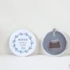 Llavero con abridor personalizado "Huellas niño" Detalles bautizo - Llaveros Abrebotellas Personalizados Bautizo