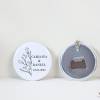 Llavero con abridor personalizado "Mitad y mitad" Detalles de boda - Llaveros Abrebotellas Personalizados Boda