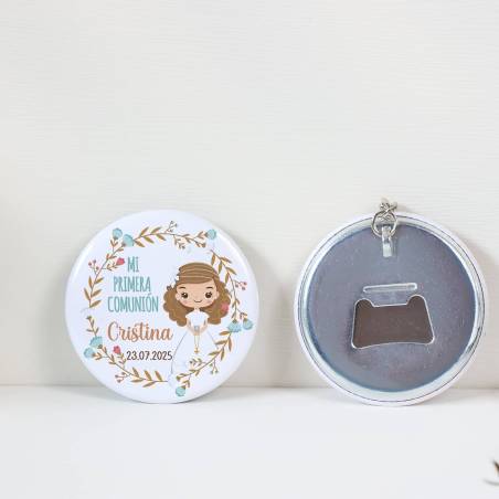 Llavero de chapa abridor personalizado Cristina para comunión - Llaveros Abrebotellas Personalizados Comunión