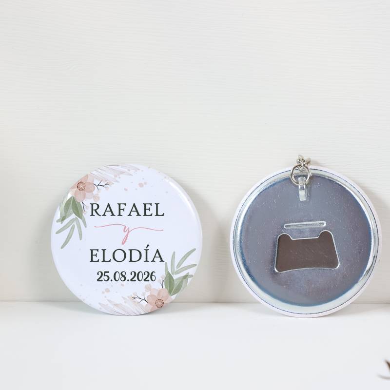 Llavero con abridor personalizado "Magnolia" Detalles de boda - Llaveros Abrebotellas Personalizados Boda