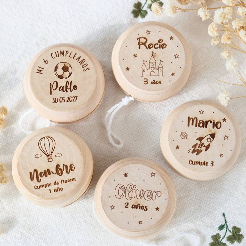 Yoyó Personalizado de Madera para Niños de Cumpleaños Grabado con Láser - Yoyós personalizados de cumpleaños