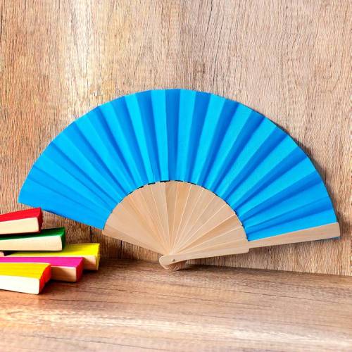 Abanico de colores Detalle de comunión - Detalles De Comunión Para Mujeres