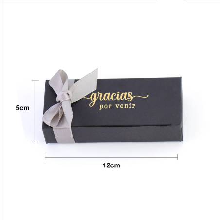 Caja de regalo negra con dedicatoria Detalle de comunión - Detalles comunión unisex
