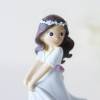Figura tarta de comunión Niña morena con el vestido al viento - Figuras Tarta Comunión
