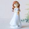 Figura tarta de comunión Niña con una paloma en los brazos - Figuras Tarta Comunión