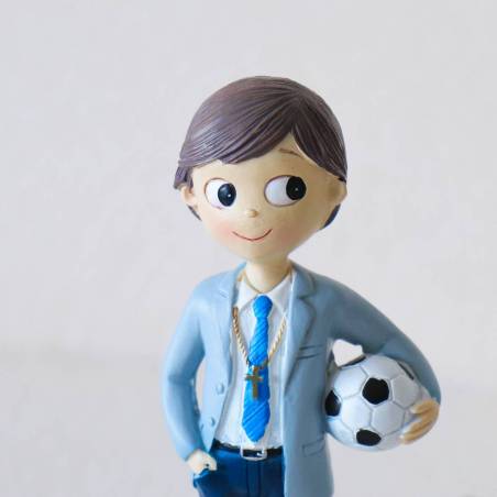 Figura tarta de comunión Niño con pelota de fútbol - Figuras Tarta Comunión